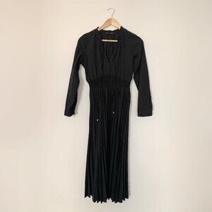Beautiful long black pleated dress
